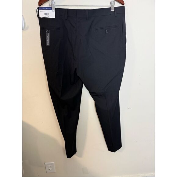 Tommy Hilfiger George Modern Fit Flex Stretch Performance Dress pants. Size 38W - Picture 2 of 5